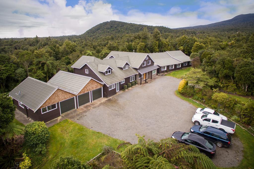 Patuha Rainforest Retreat Okato Exterior photo